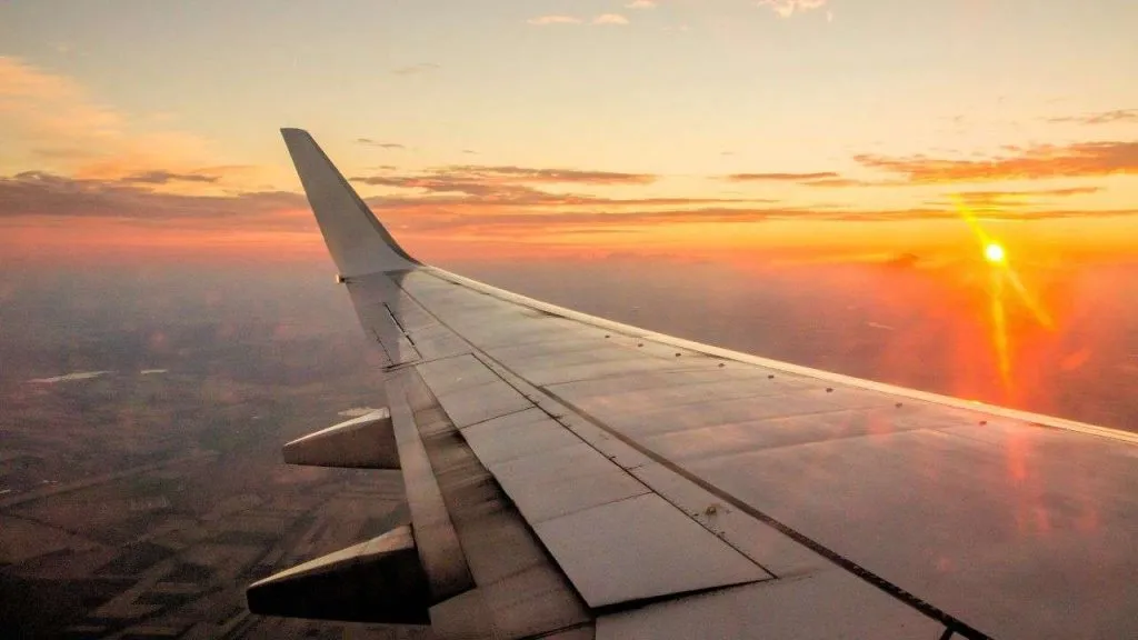 flying to spain from australia